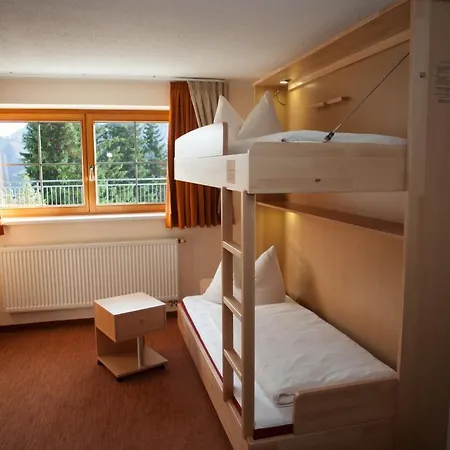 Guest house Bergmahder 3*