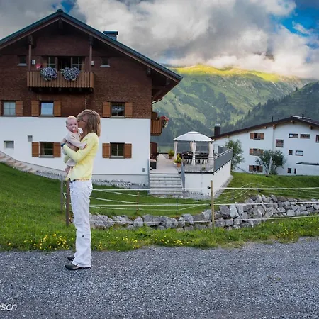 Bergmahder Lech am Arlberg